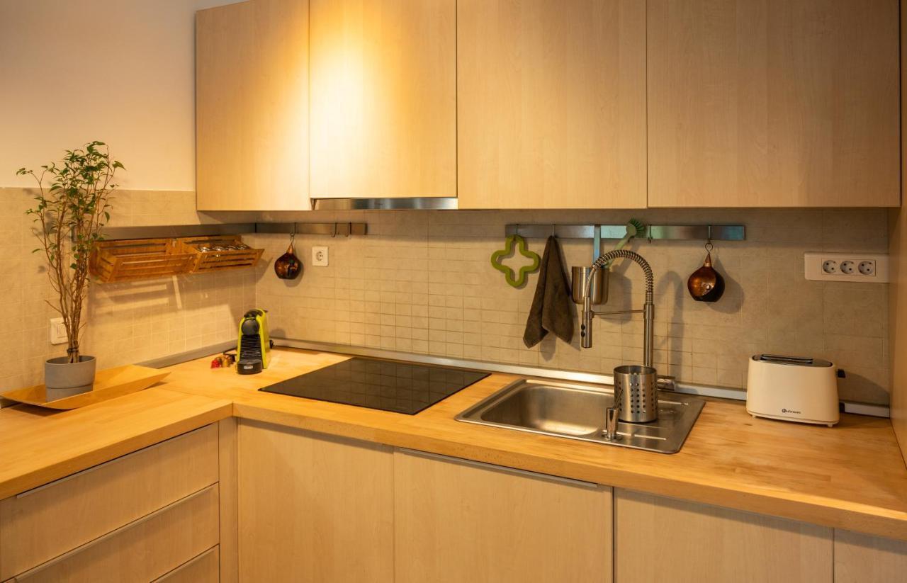 Green Corner Apartment 布加勒斯特 外观 照片