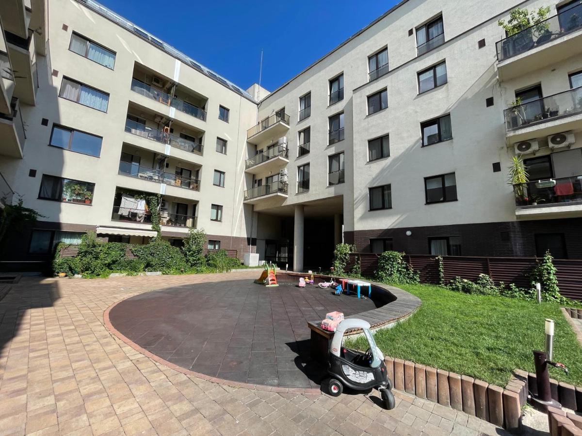 Green Corner Apartment 布加勒斯特 外观 照片